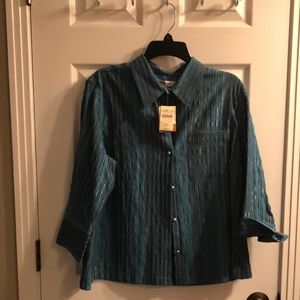 Blouse with silver threads for shimmer three-quarter sleeve with cuff